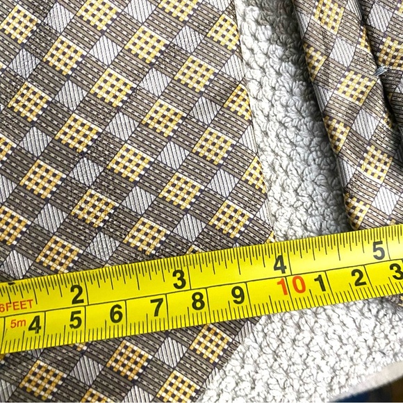 PASSIONE 100% Italian Silk Earth-Toned Checkered Pattern Tie Light Summer Colour - Picture 4 of 5